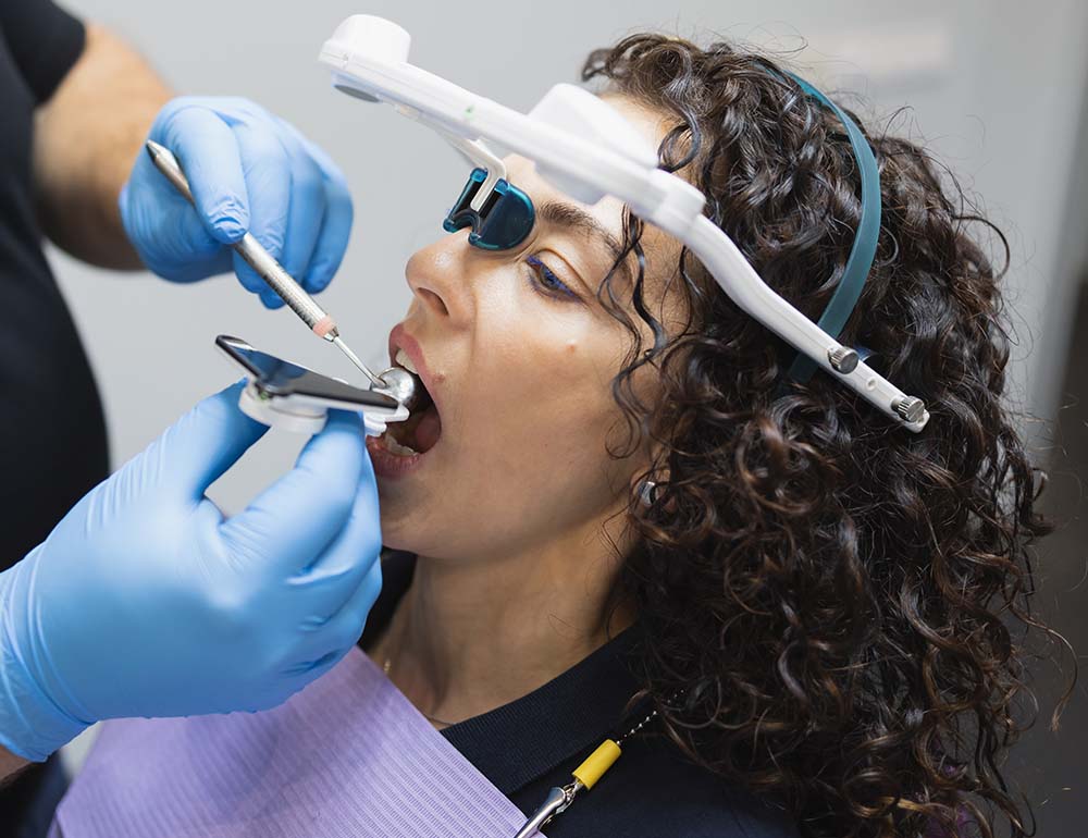 Quando Sono Indicate le Faccette Dentali - Studio Odontoiatrico Dr Vincenzo Russo - Roma San Giovanni